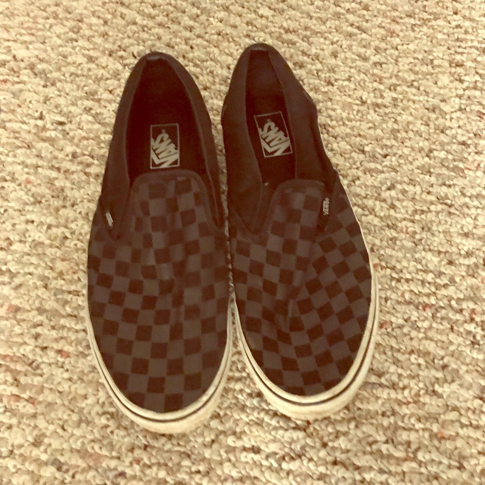 Classic black checkered slip on Men’s Vans